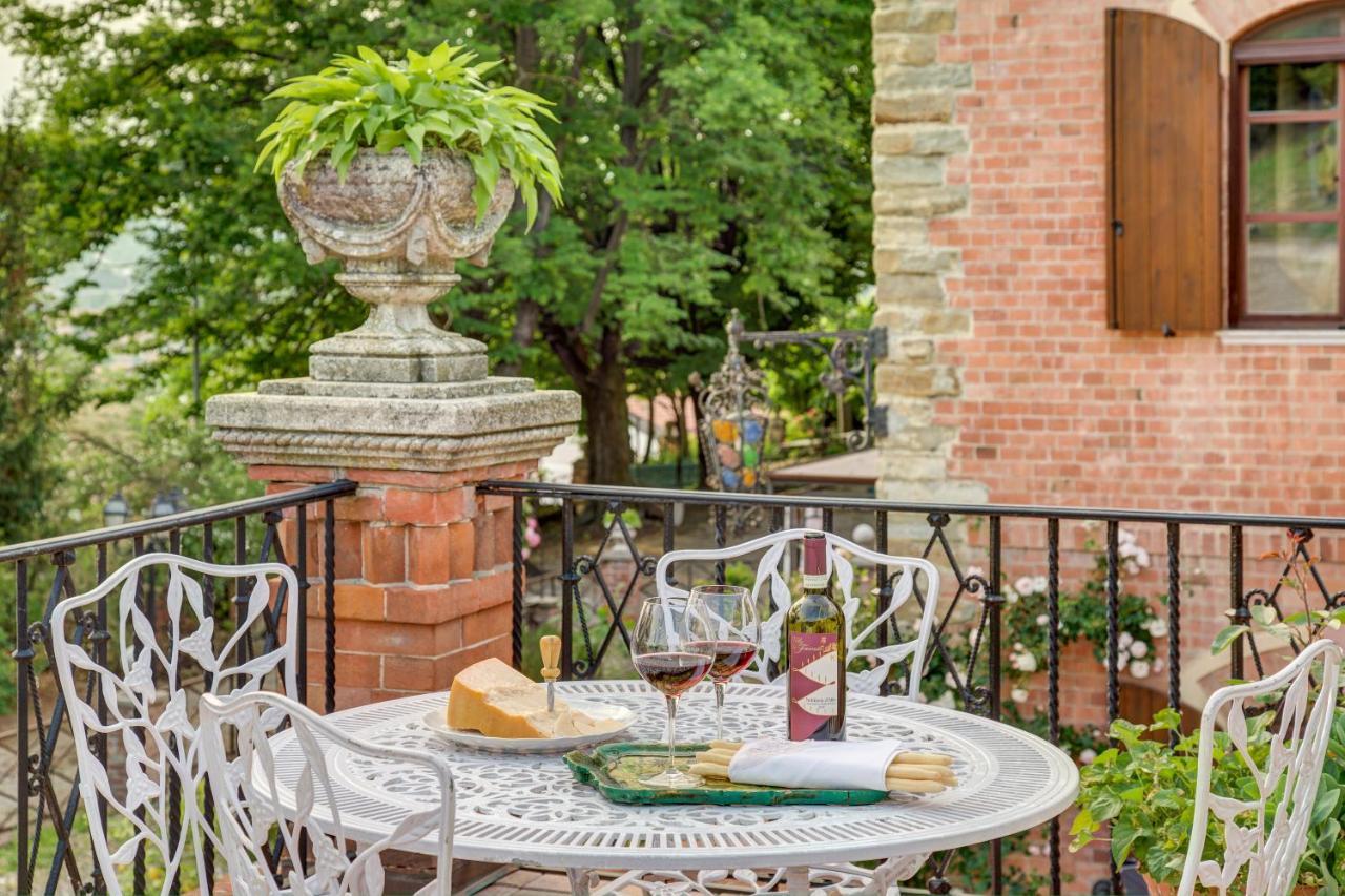 Villa La Favorita อัลบา ภายนอก รูปภาพ