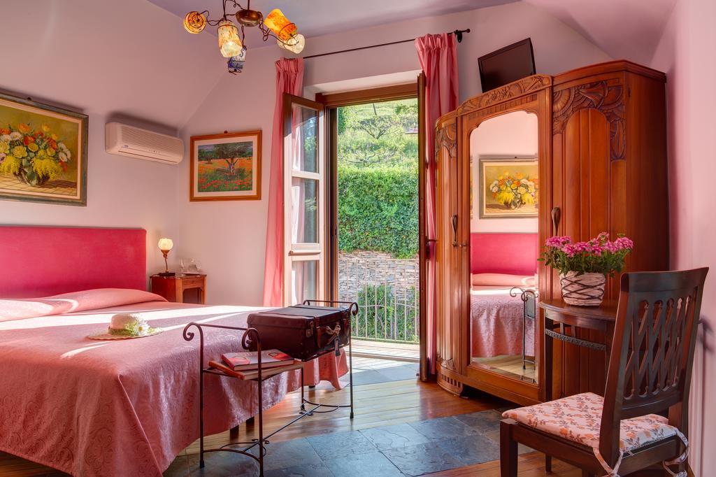 Villa La Favorita อัลบา ห้อง รูปภาพ
