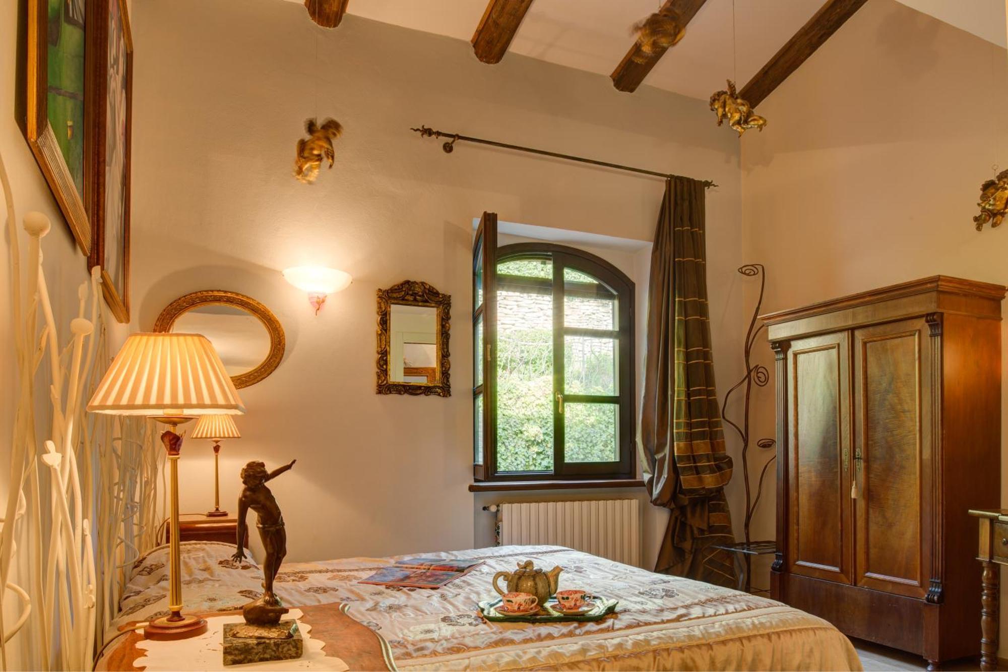 Villa La Favorita อัลบา ห้อง รูปภาพ