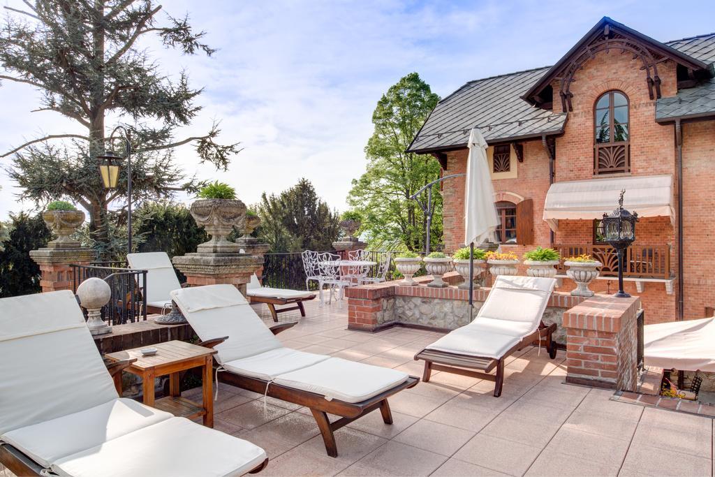 Villa La Favorita อัลบา ภายนอก รูปภาพ